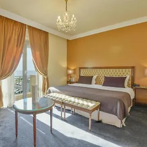 Otel Acropole, Tunus